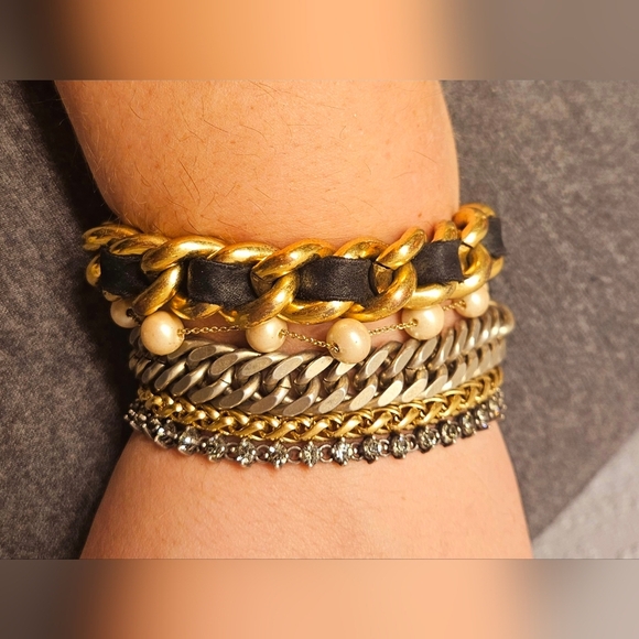 Juicy Couture Gold Multiple Bangle Bracelet Multi Strand Pearl Pave Black Ribbon - Picture 3 of 13